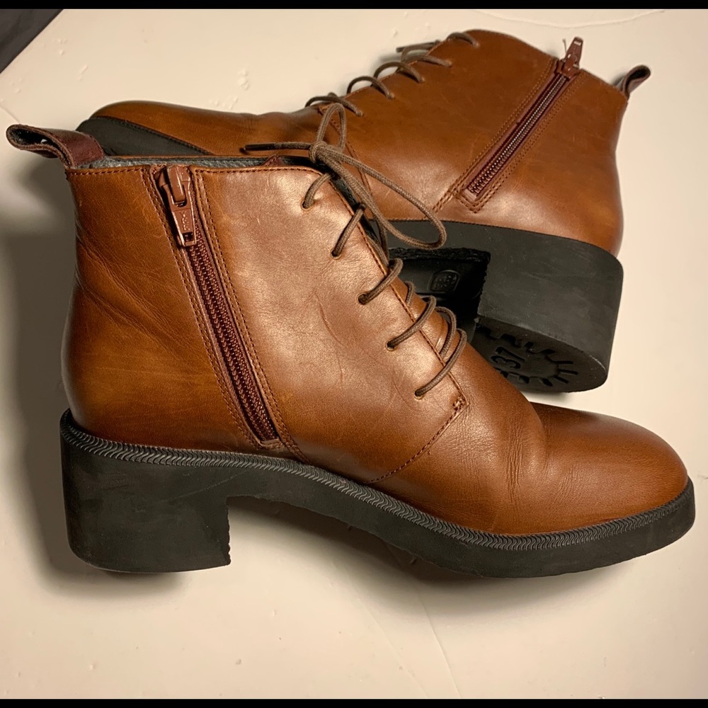 Camper lace and zip up bootie.